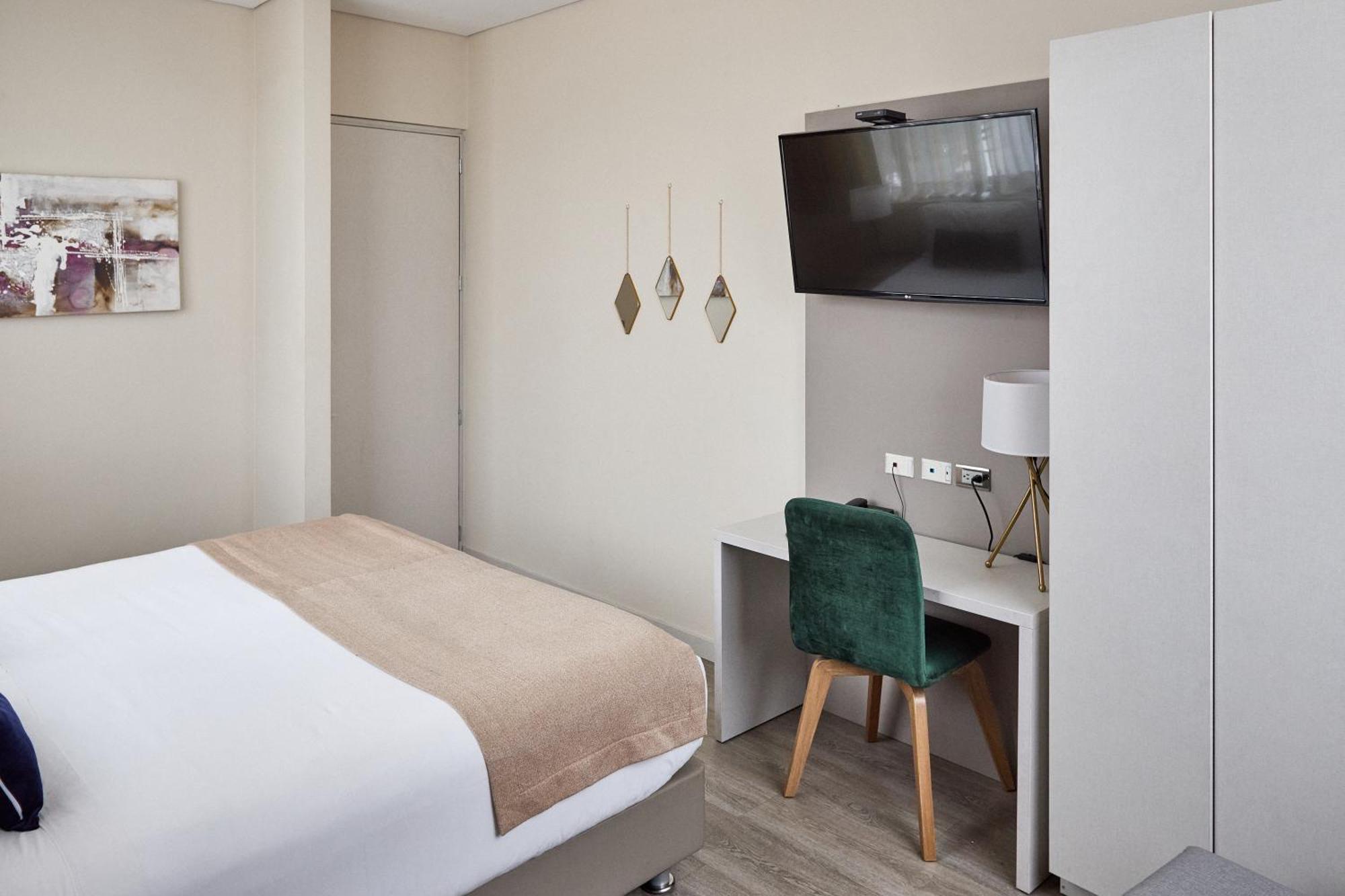 Hotel City Bog Corferias Bogota Exterior photo